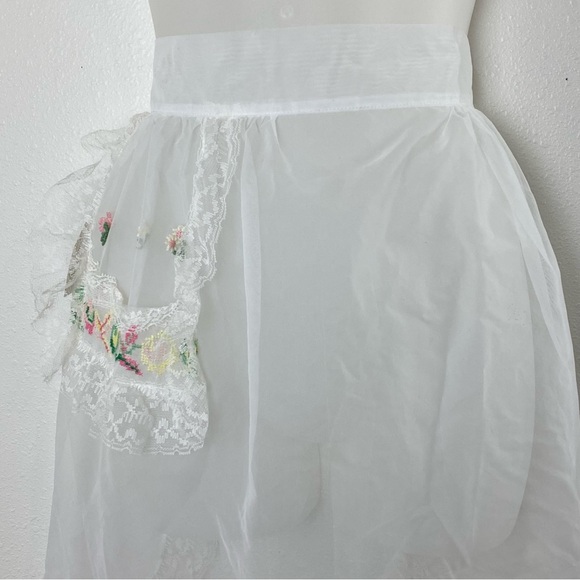 Vintage 50s Beco Originals Sheer Lace Half Apron - NOS - Picture 3 of 11